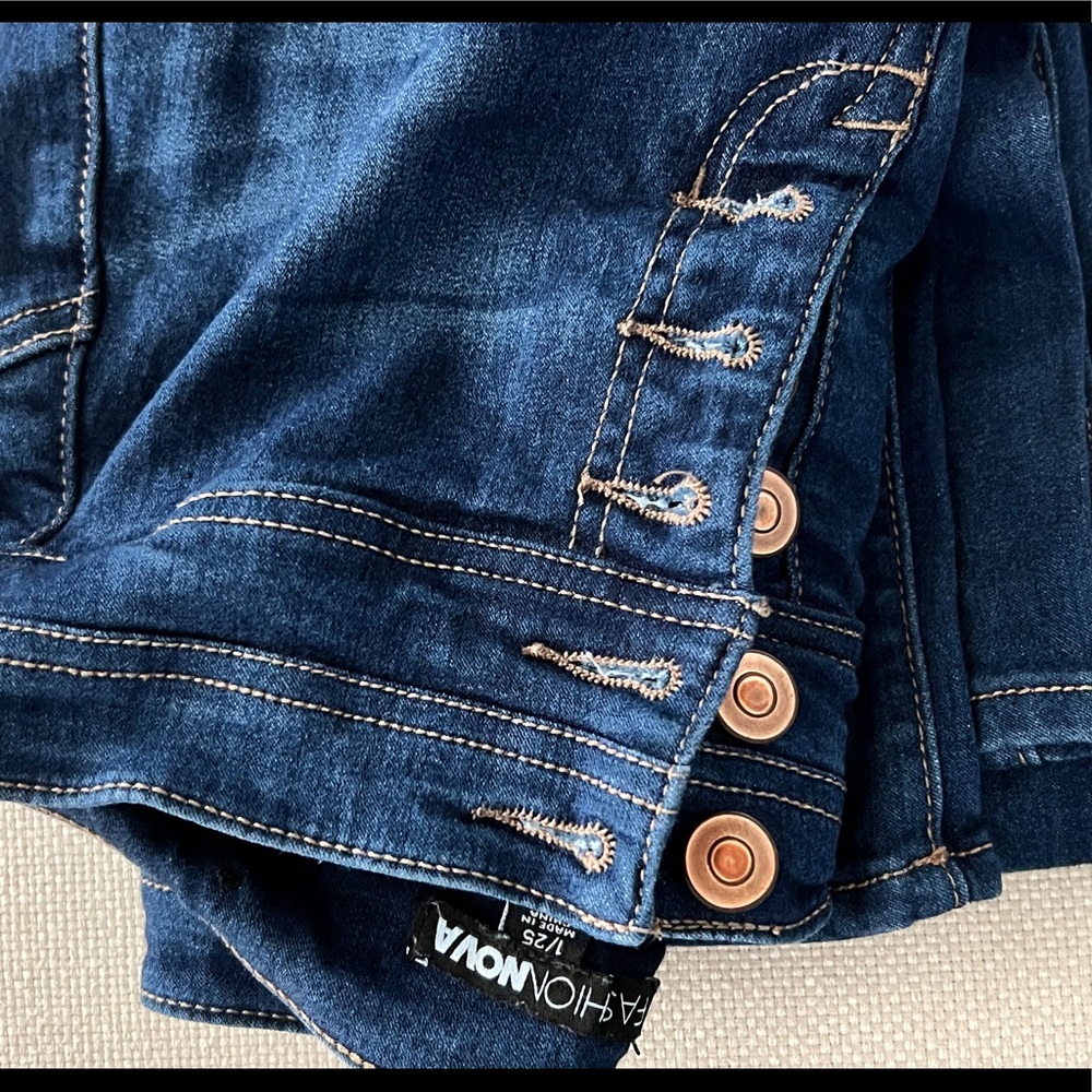 High Rise Blue Jeans - Picture 2 of 6